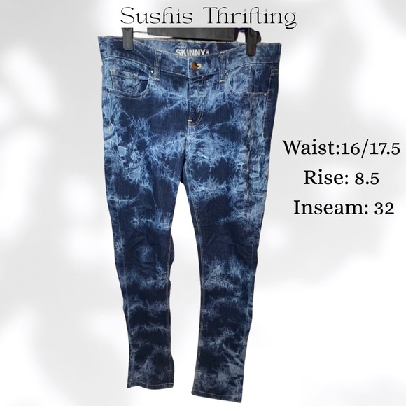 New York & Company Denim - New York & Company Blue Skinny Jeans with Unique Wash